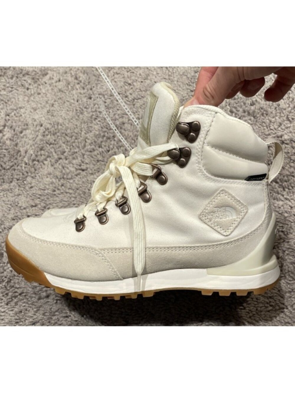 WOMEN'S THE NORTH FACE BACK-TO-BERKELEY IV TEXTILE WATERPROOF BOOTS Size US 7